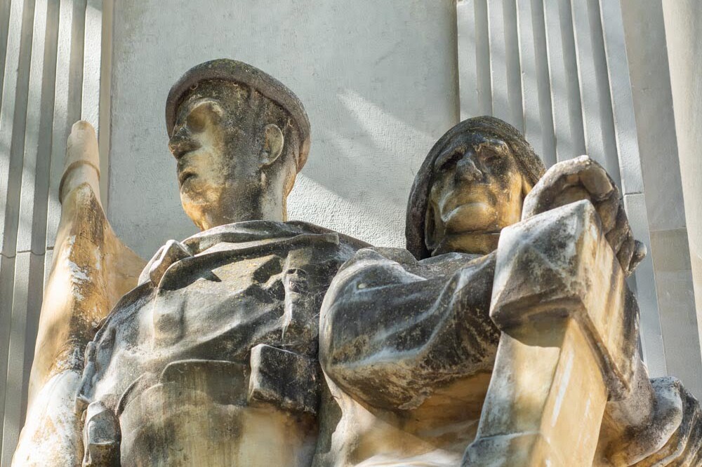 Monumento a Alfonso XII